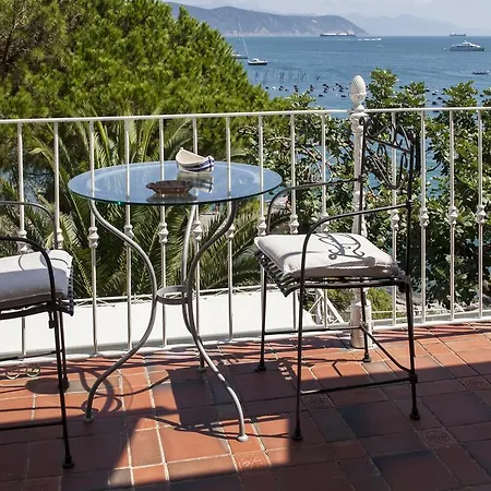 Holiday home Holiday Fiorita